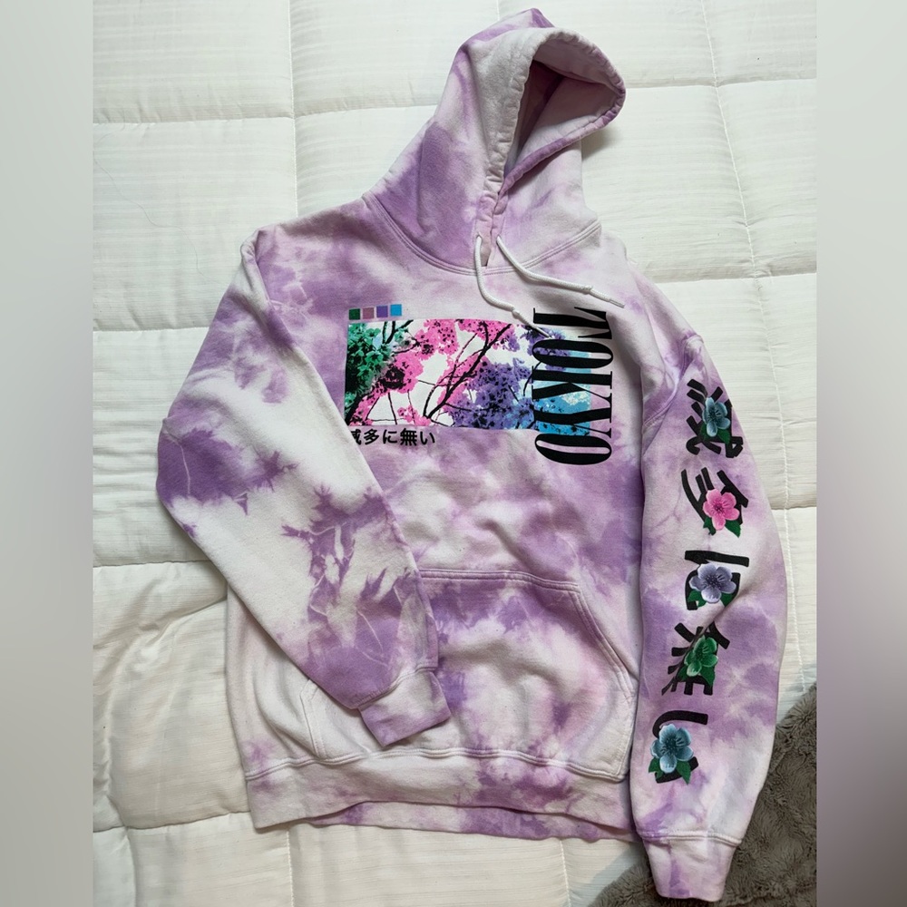 Rue 21, White and Purple, Large, Tokyo Hoodie
